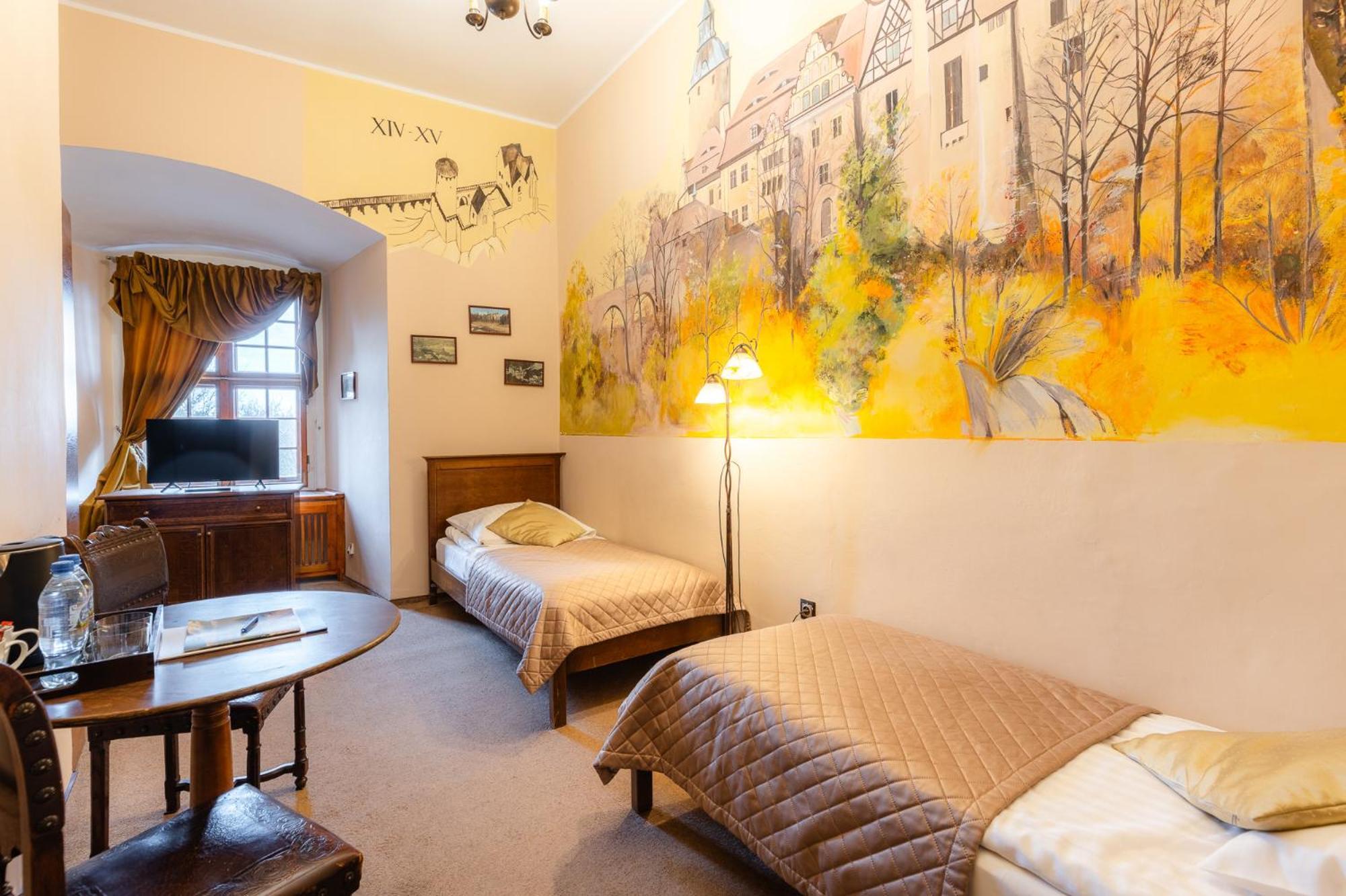 Zamek Czocha Aparthotel เลชนา ภายนอก รูปภาพ